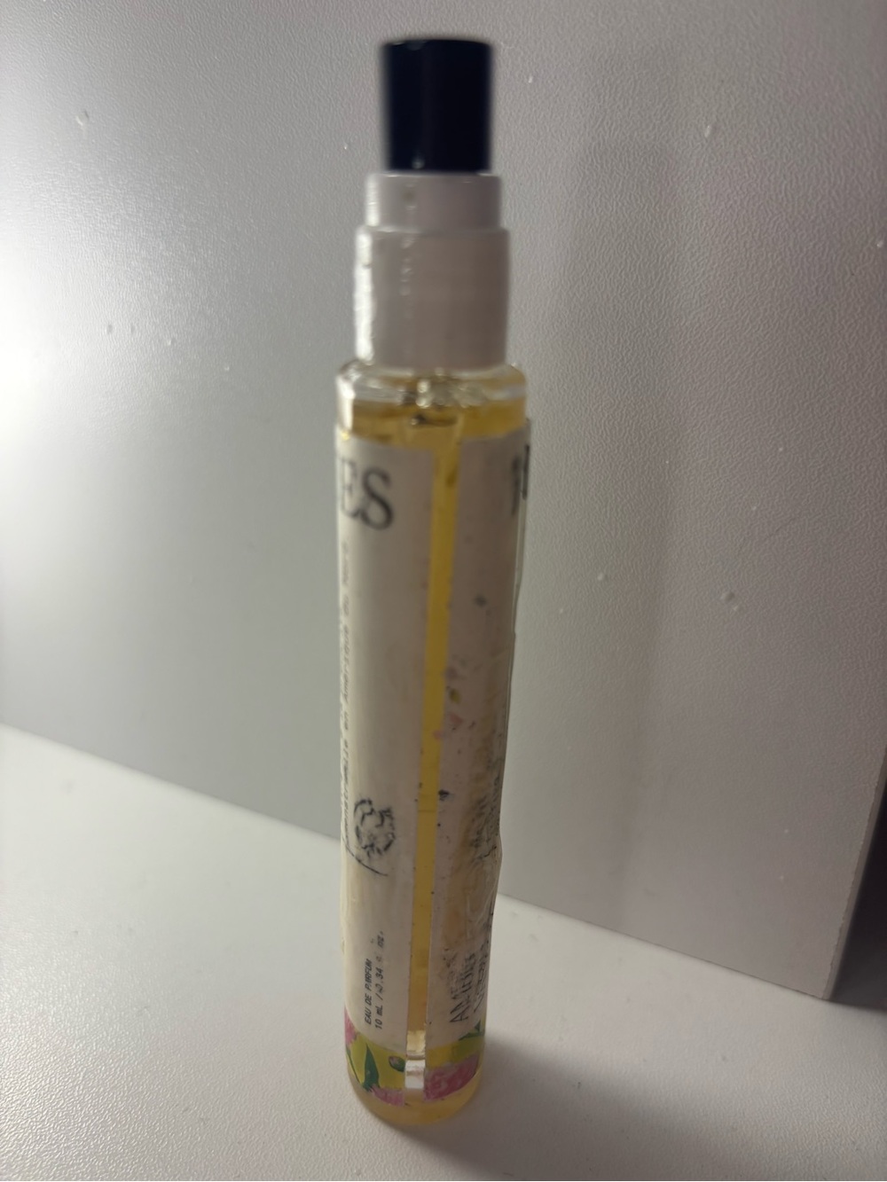 The 7 Virtues Amber Vanilla Perfume - Picture 4 of 4